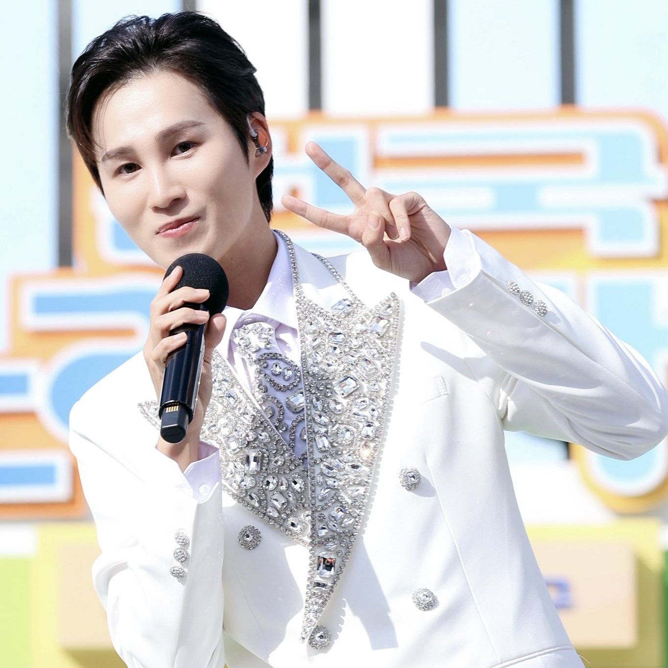 金熙栽的最新照片