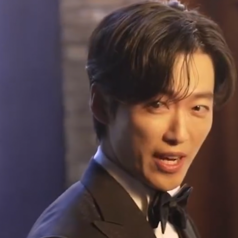 Recent activity shot of Namkoong Min