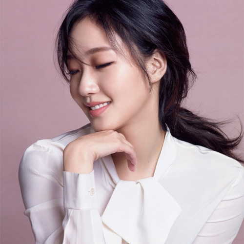Foto kegiatan terbaru dari Kim Goeun