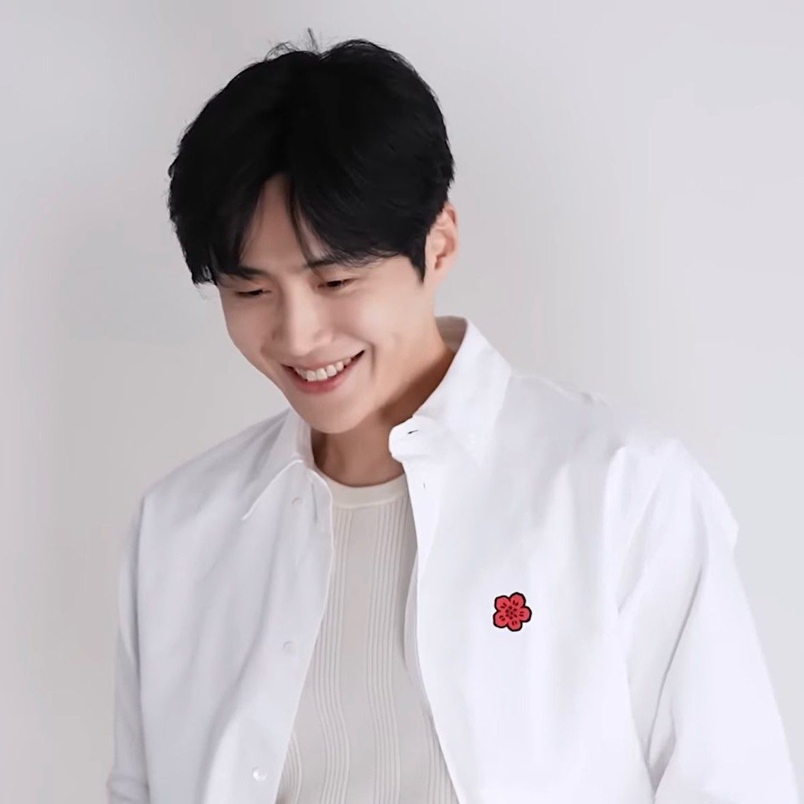 Cuplikan di balik layar dari Kim Seonho