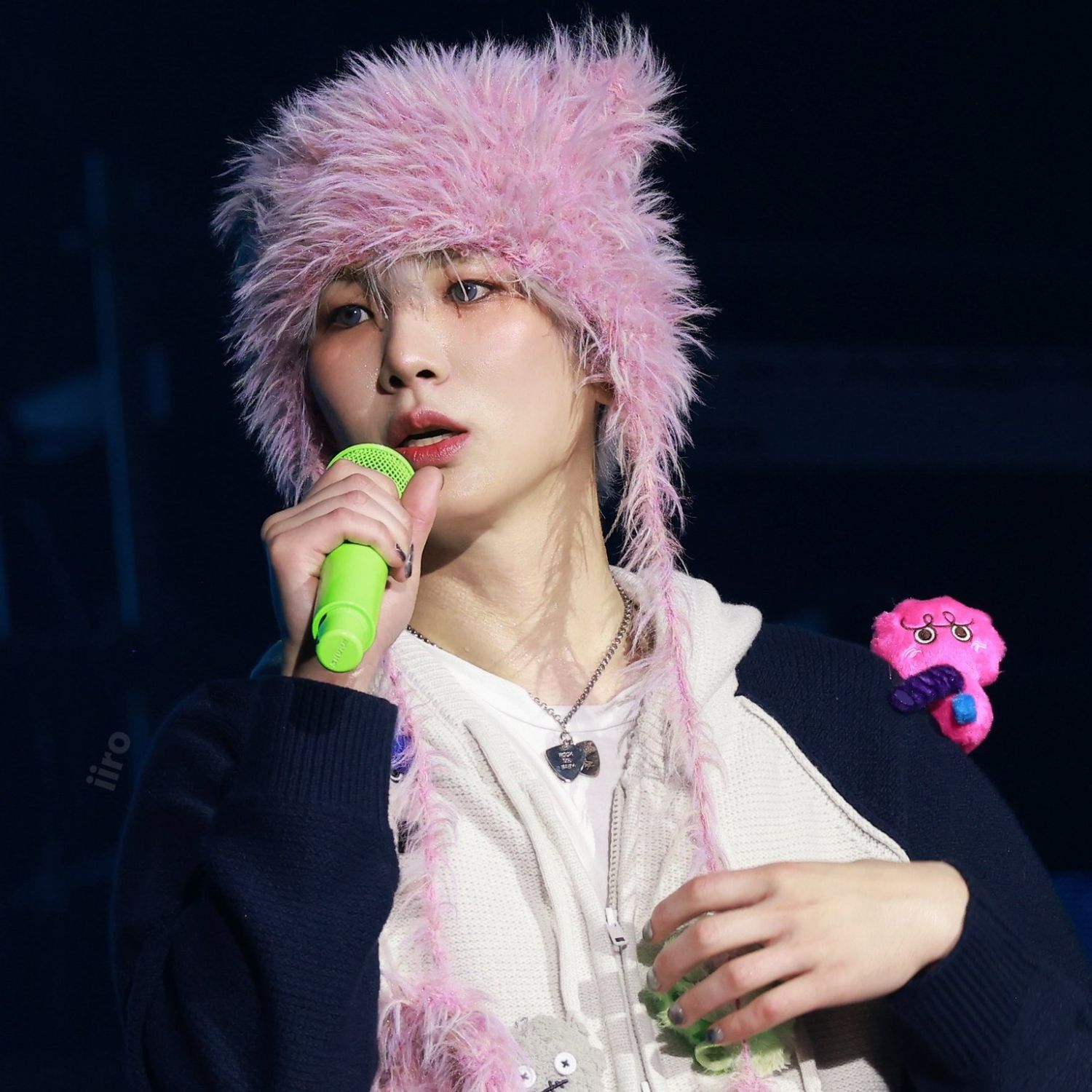 A moment captured by a fan of Key