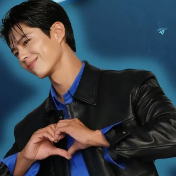 Behind-the-scenes cut of Park Bogum