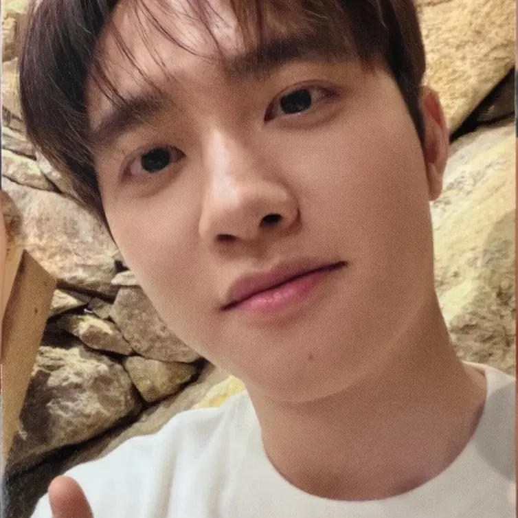 Foto terbaru dari Doh Kyungsoo (D.O.)