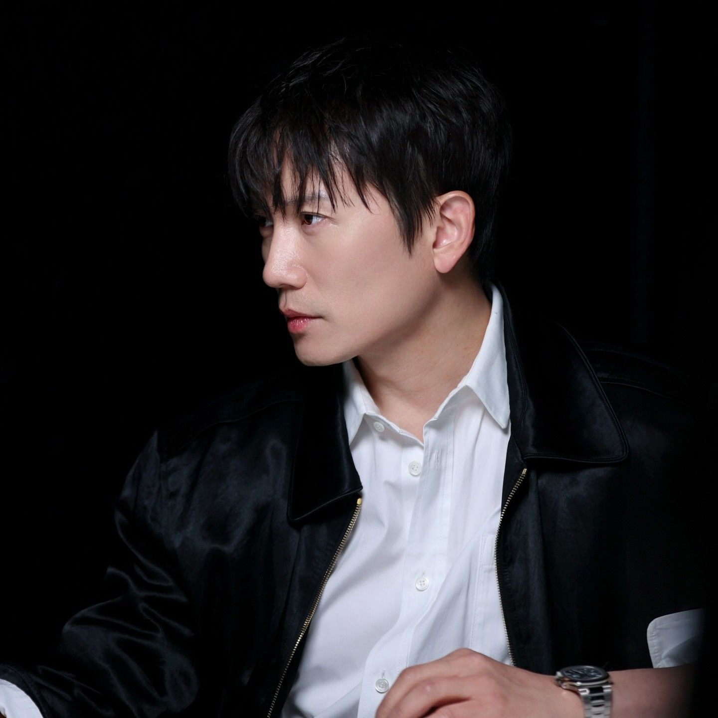 Latest photo of Ji Sung