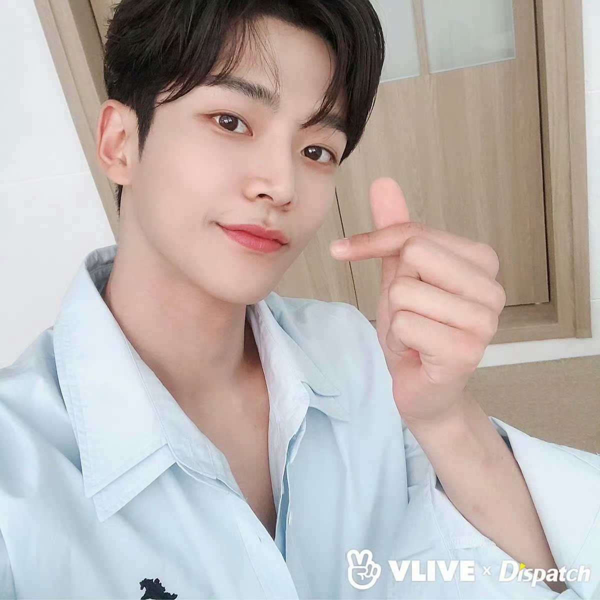 Foto terbaru dari Rowoon