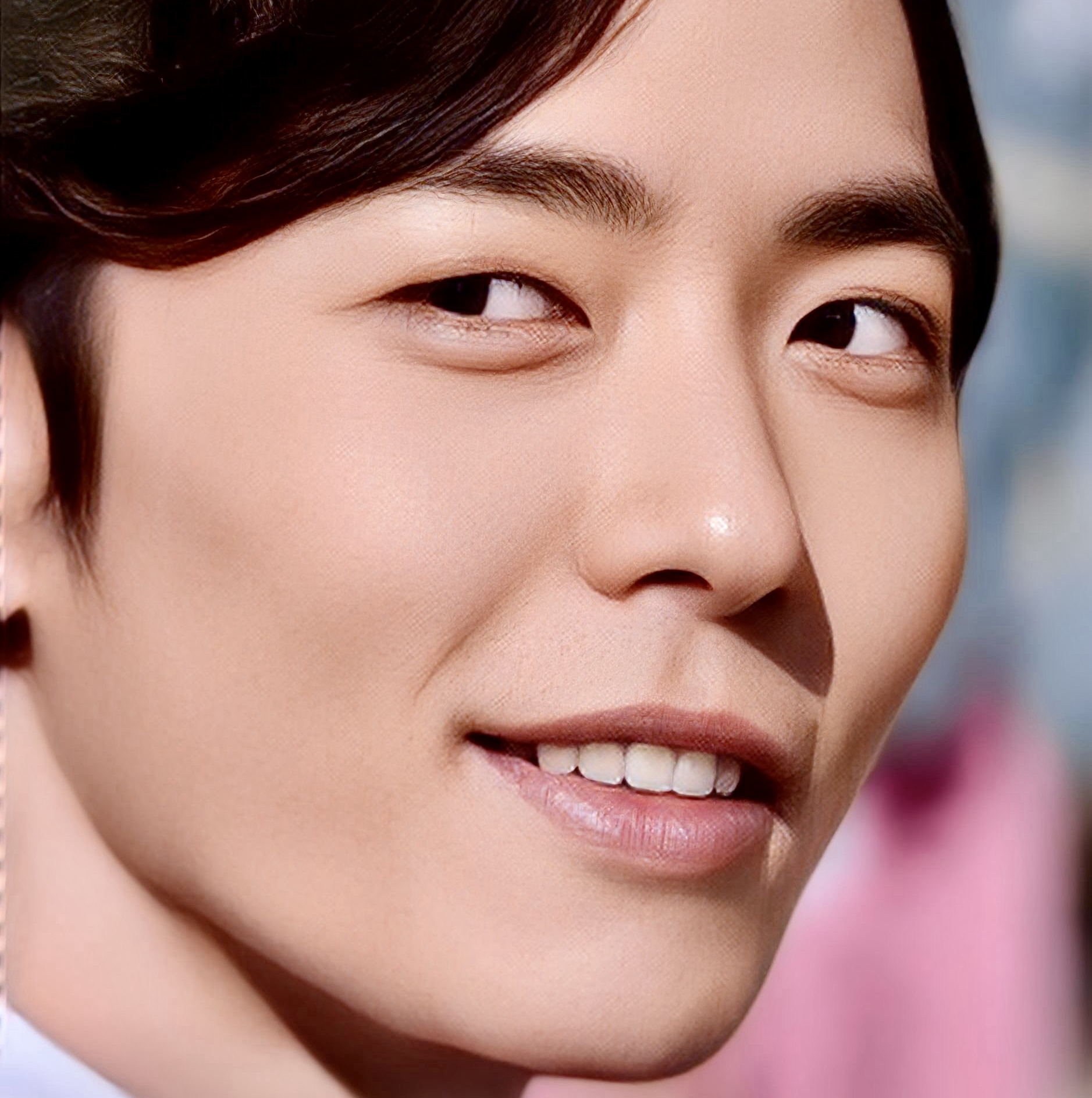 Foto terbaru dari Kim Jaewook