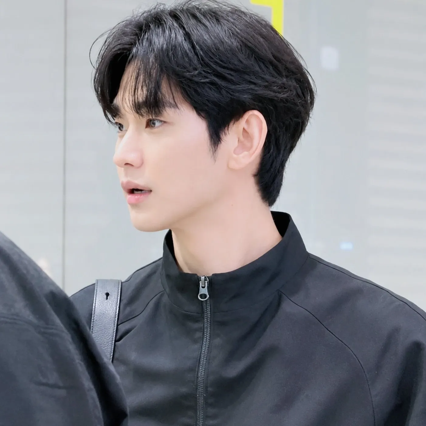 Behind-the-scenes cut of Kim Soohyun
