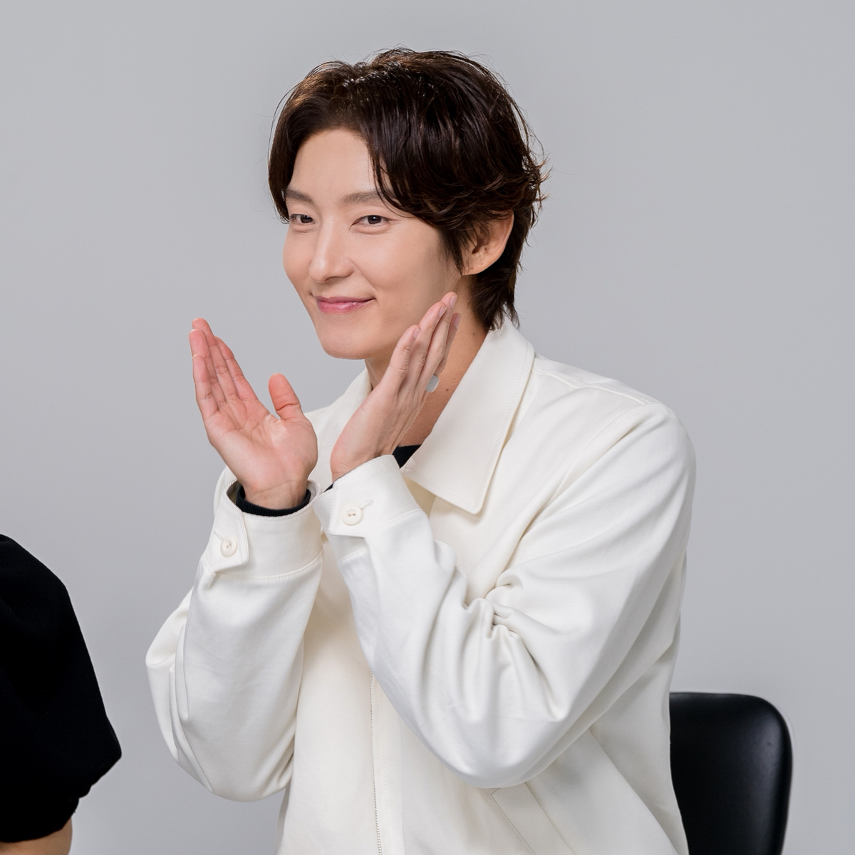 Recent activity shot of Lee Joongi