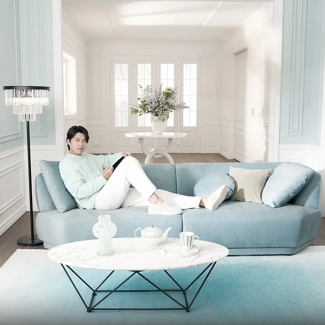 ヒョンビンの最近の活動ショット