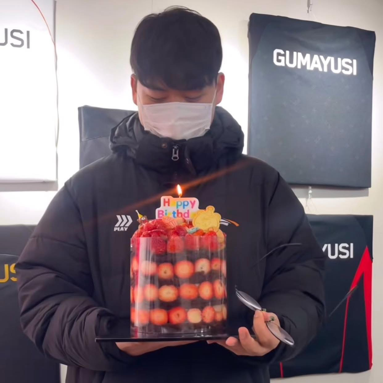 Foto terbaru dari Gumayusi