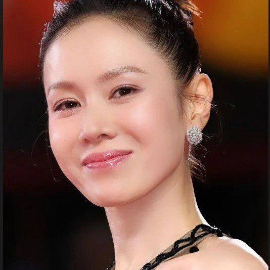 粉絲拍下的孫藝珍瞬間