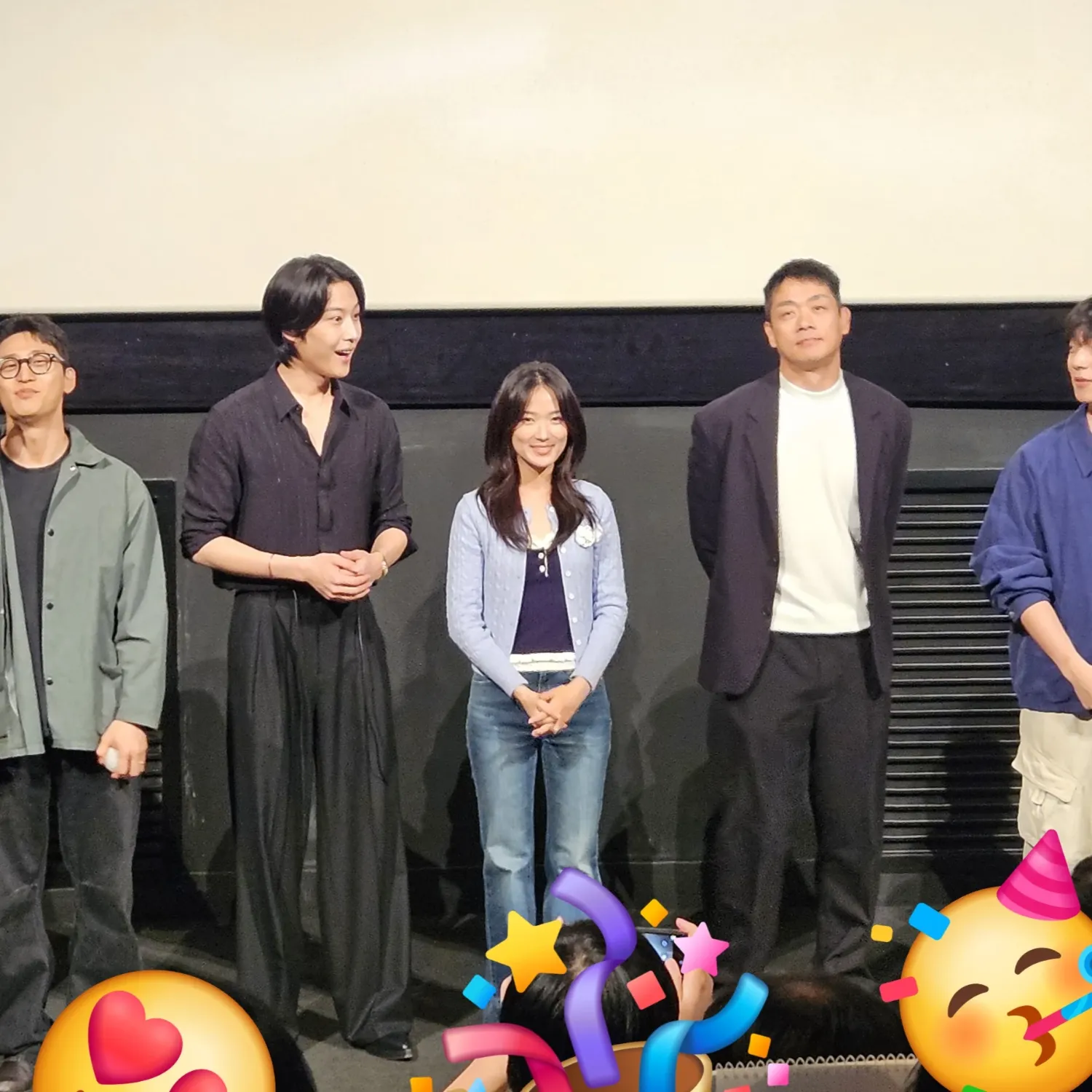A moment captured by a fan of Kim Hyeyoon
