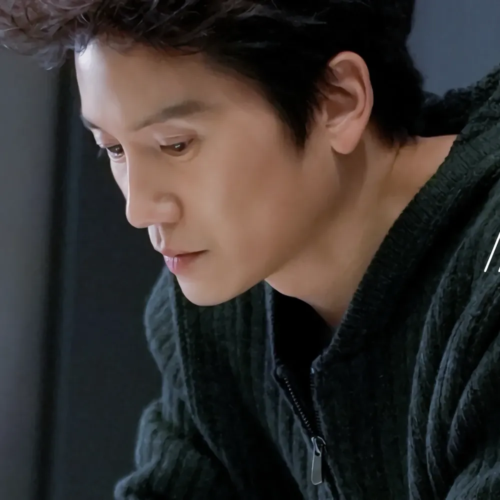 A moment captured by a fan of Ji Sung