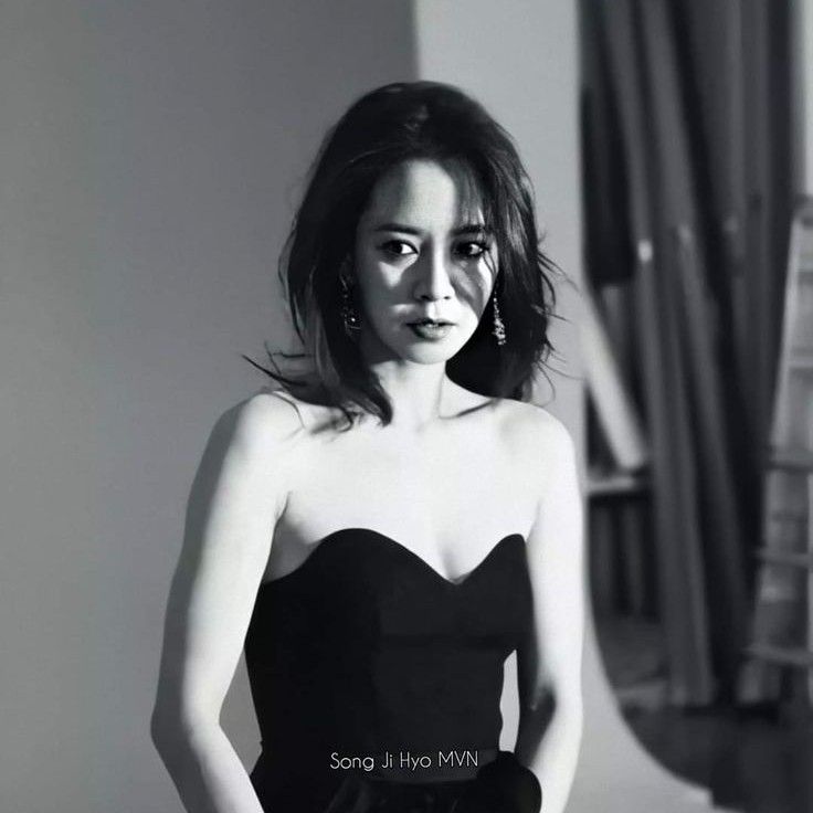 粉丝拍下的宋智孝瞬间