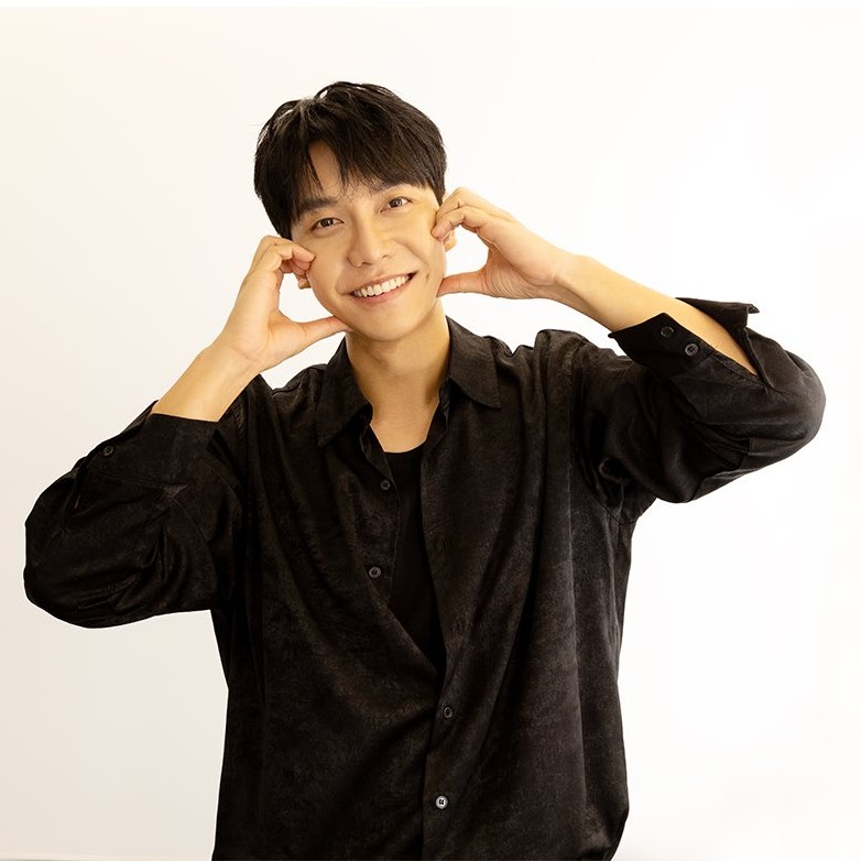 Momen yang diabadikan oleh penggemar Lee Seunggi