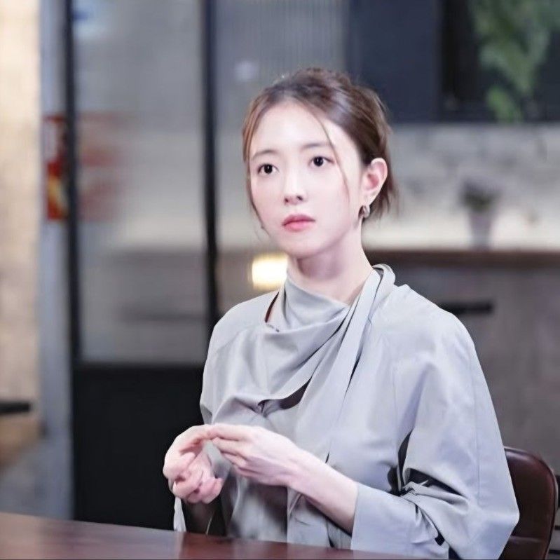 Latest photo of Lee Seyoung