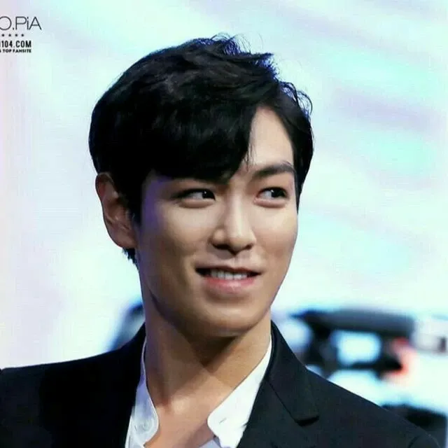 A moment captured by a fan of T.O.P