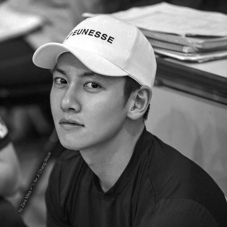 지창욱의 최신 사진