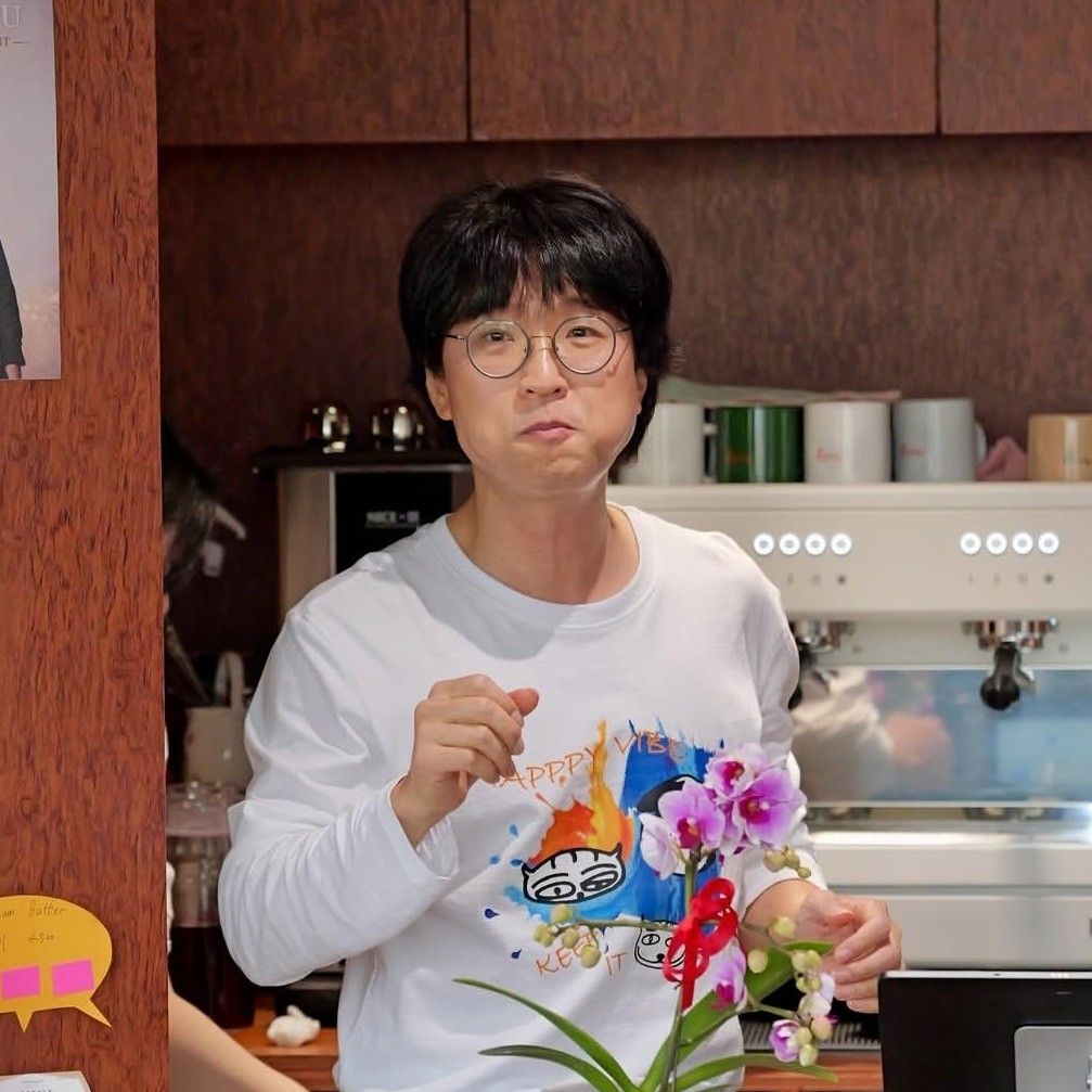 A moment captured by a fan of Bak Changgeun