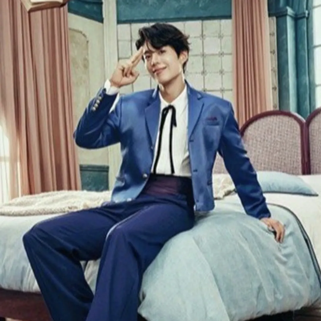 Latest photo of Park Bogum
