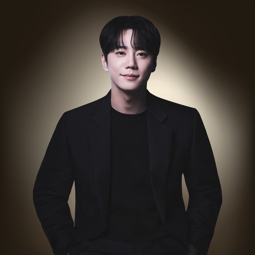 Latest photo of Lee Junyoung