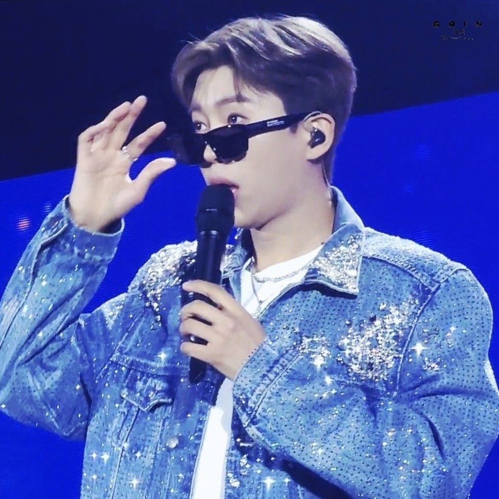 粉丝拍下的林英雄瞬间