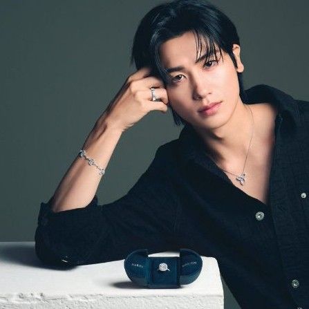 Recent activity shot of Park Hyungsik