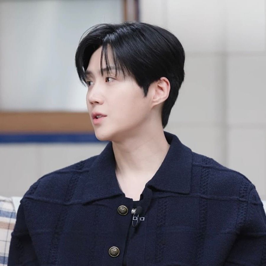 Behind-the-scenes cut of Kim Seonho