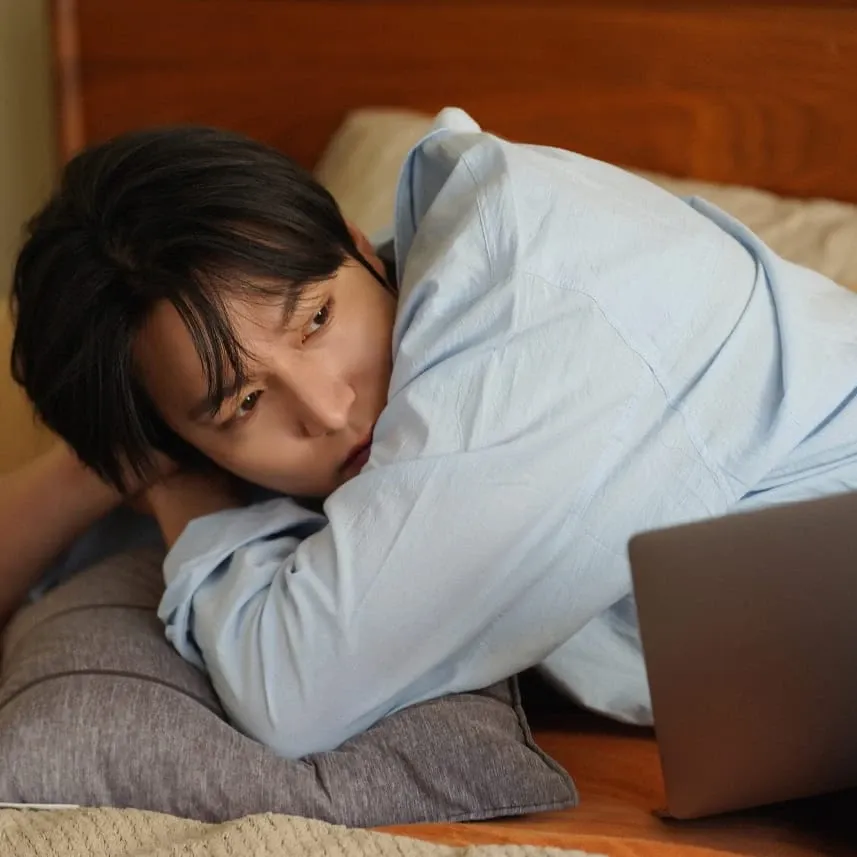 Behind-the-scenes cut of Lee Minho