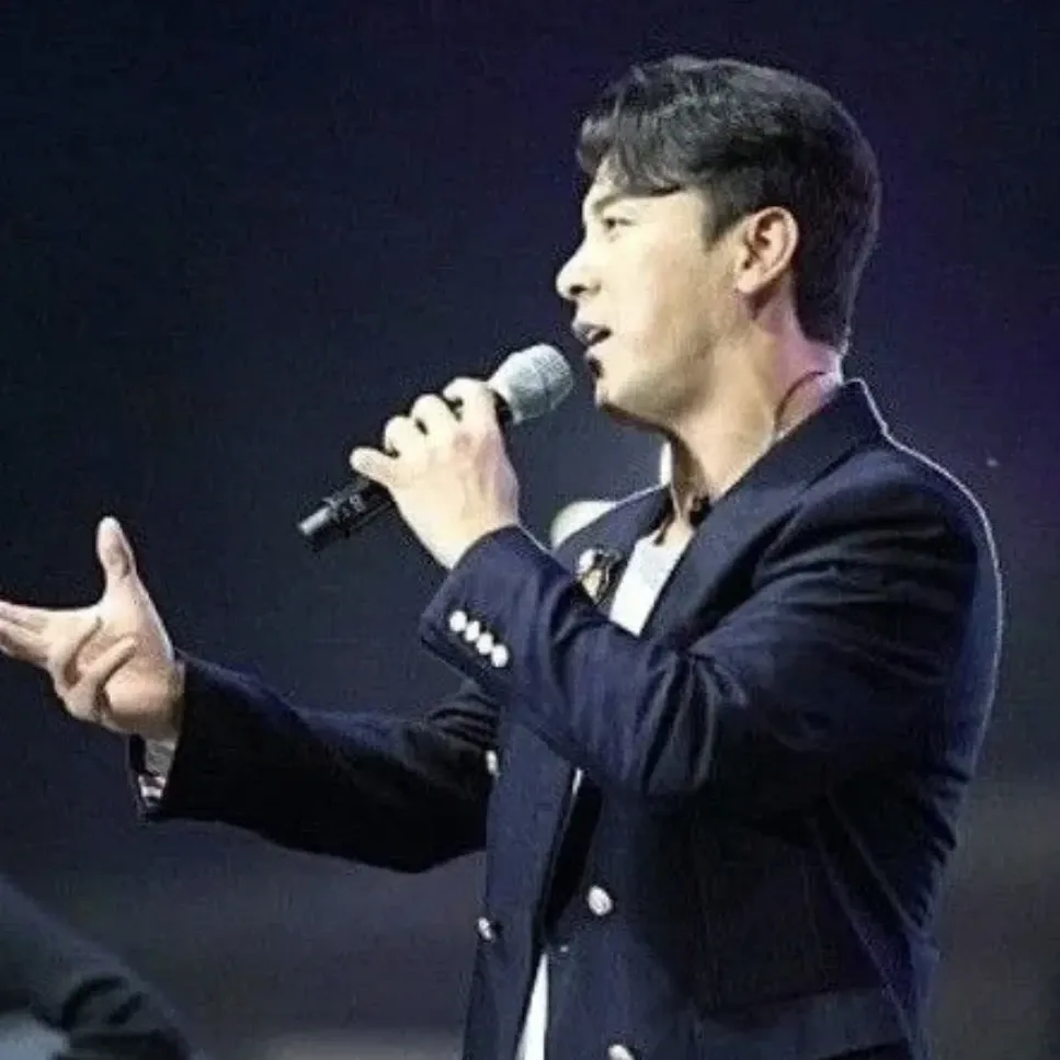 Foto kegiatan terbaru dari Jang Minho