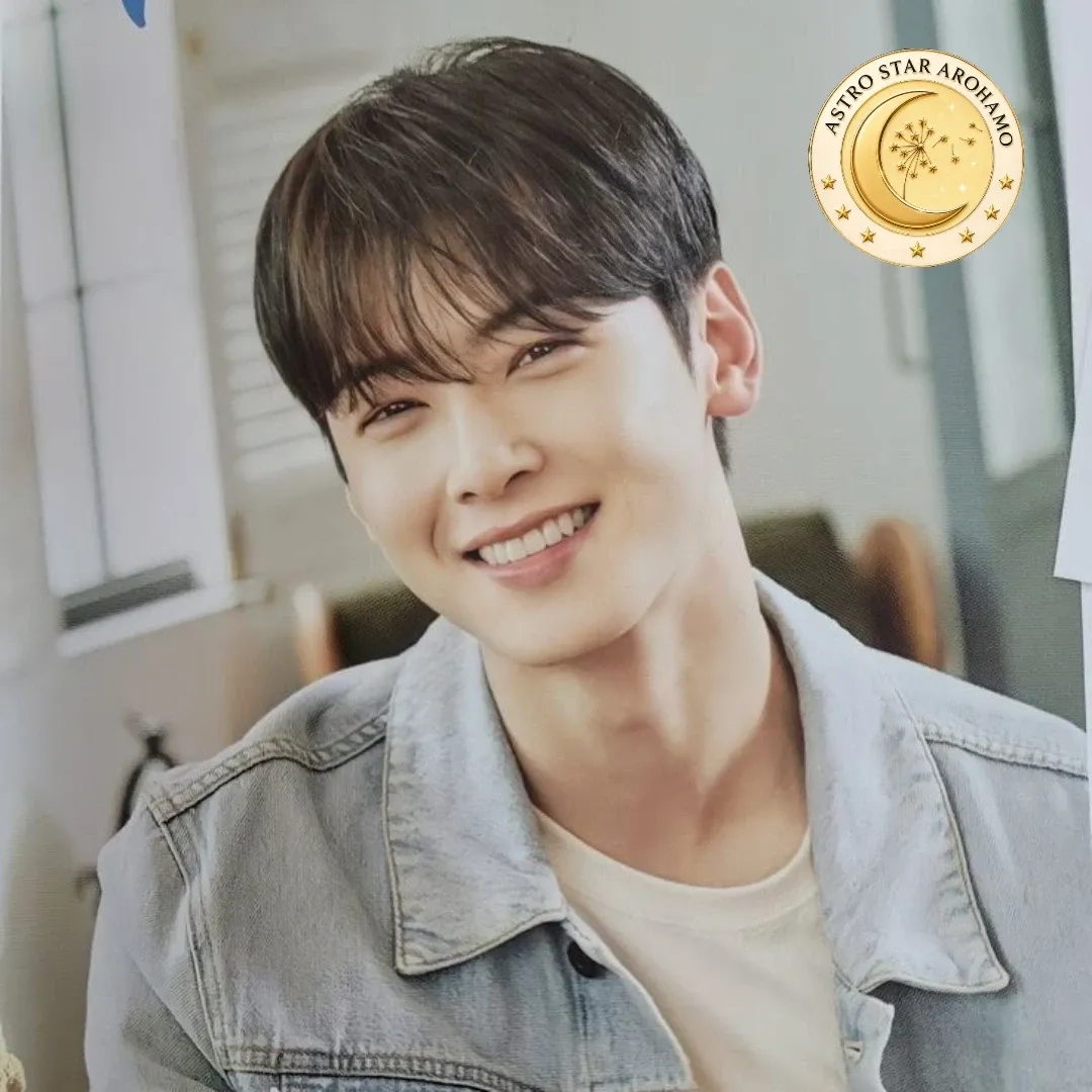 Latest photo of Cha Eunwoo