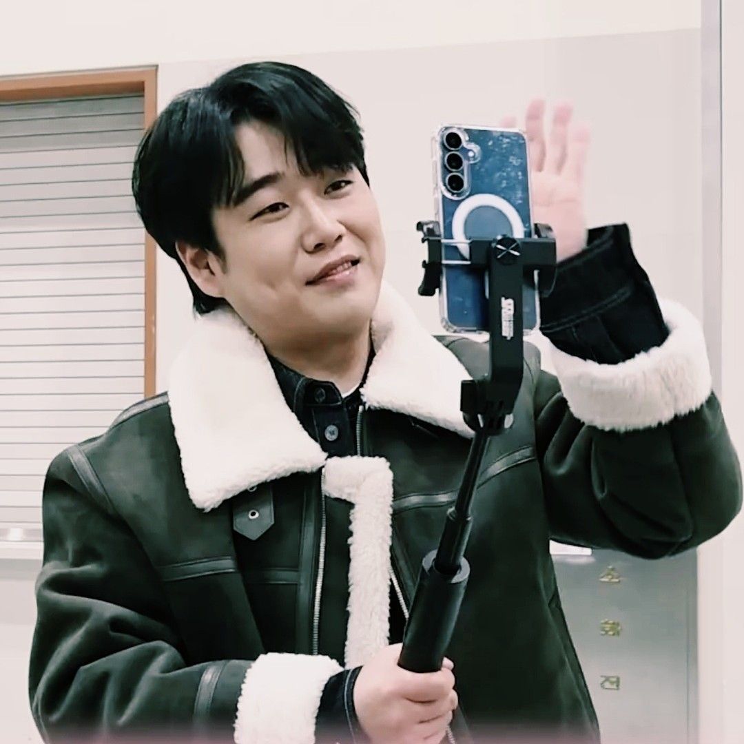 Recent activity shot of Hwang Youngwoong