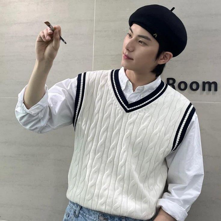 A moment captured by a fan of Lee Chaemin