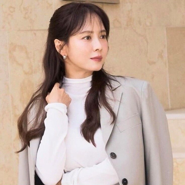 Momen yang diabadikan oleh penggemar Song Jihyo