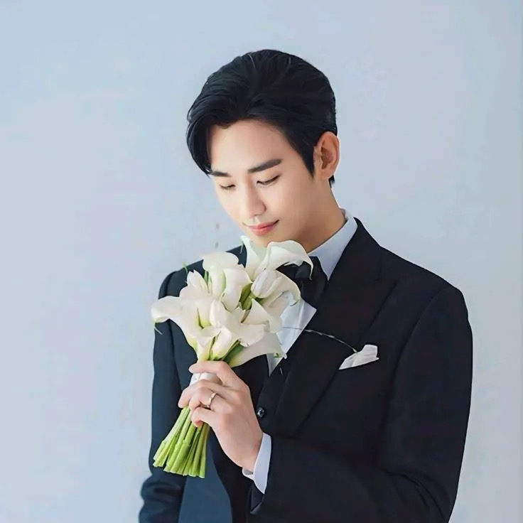 A moment captured by a fan of Kim Soohyun