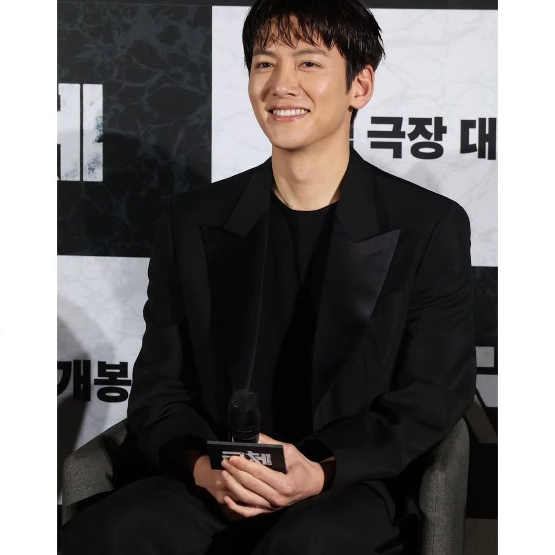 チ・チャンウクの最近の活動ショット