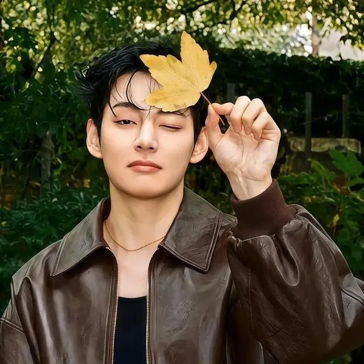 Behind-the-scenes cut of Kim Taehyung (V)