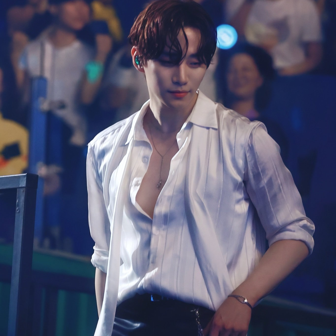 イ・ジュノの最近の活動ショット