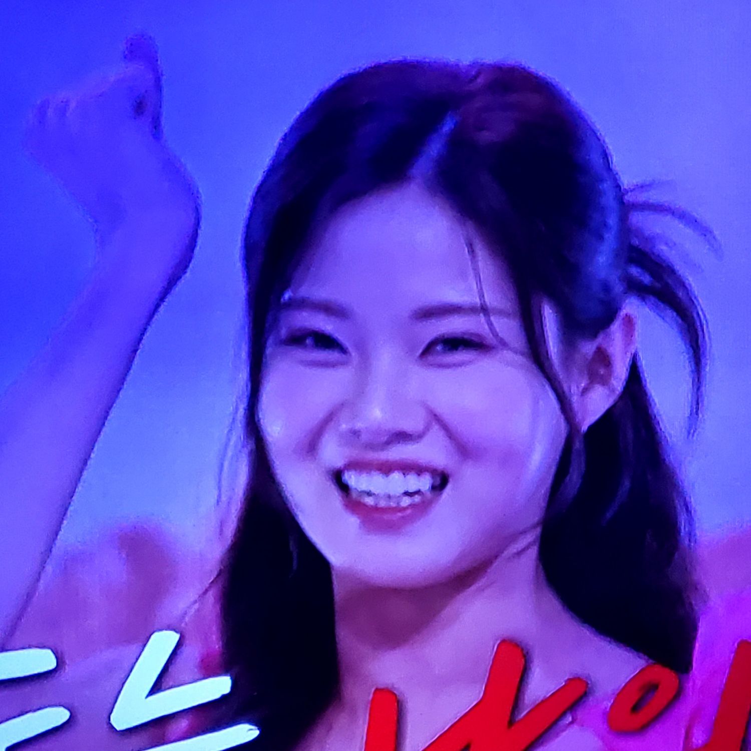 A moment captured by a fan of Bae Ahyeon