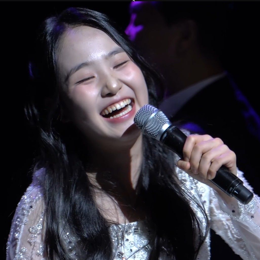 Foto terbaru dari Kim Taeyeon