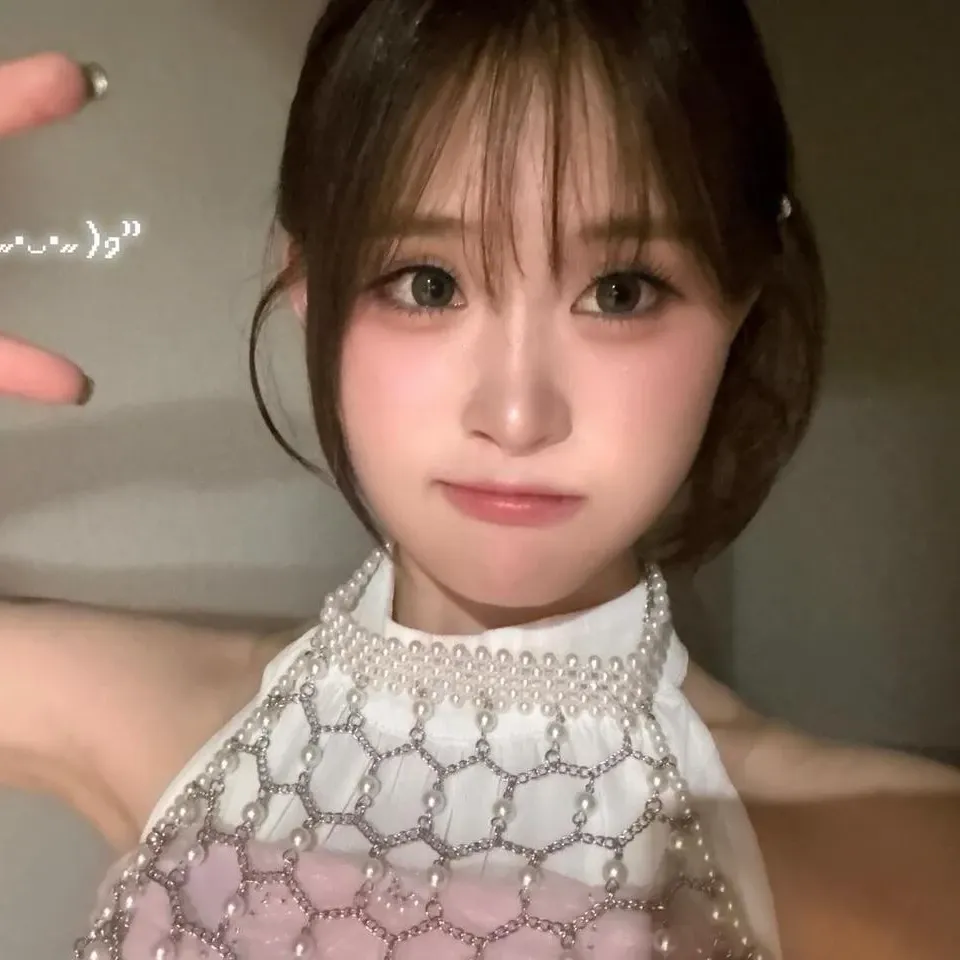 김다현의 최신 사진