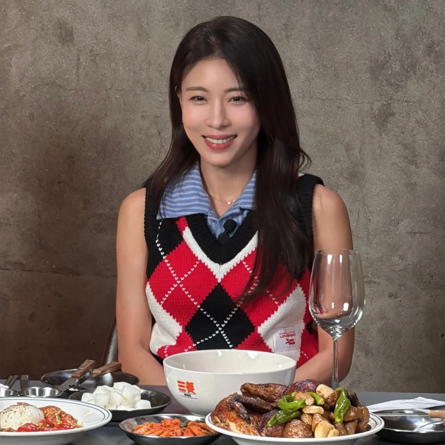 Recent activity shot of Ha Jiwon