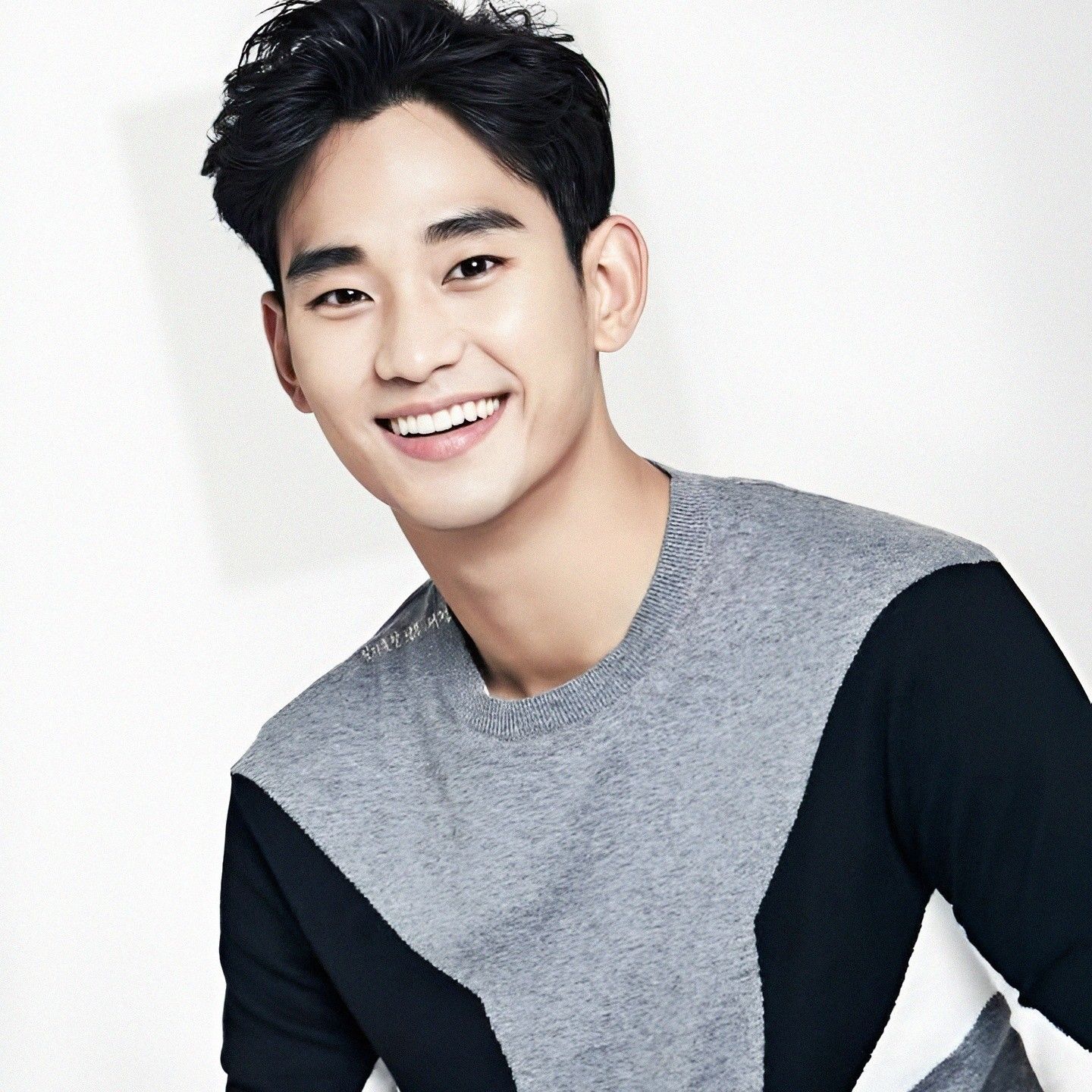 A moment captured by a fan of Kim Soohyun