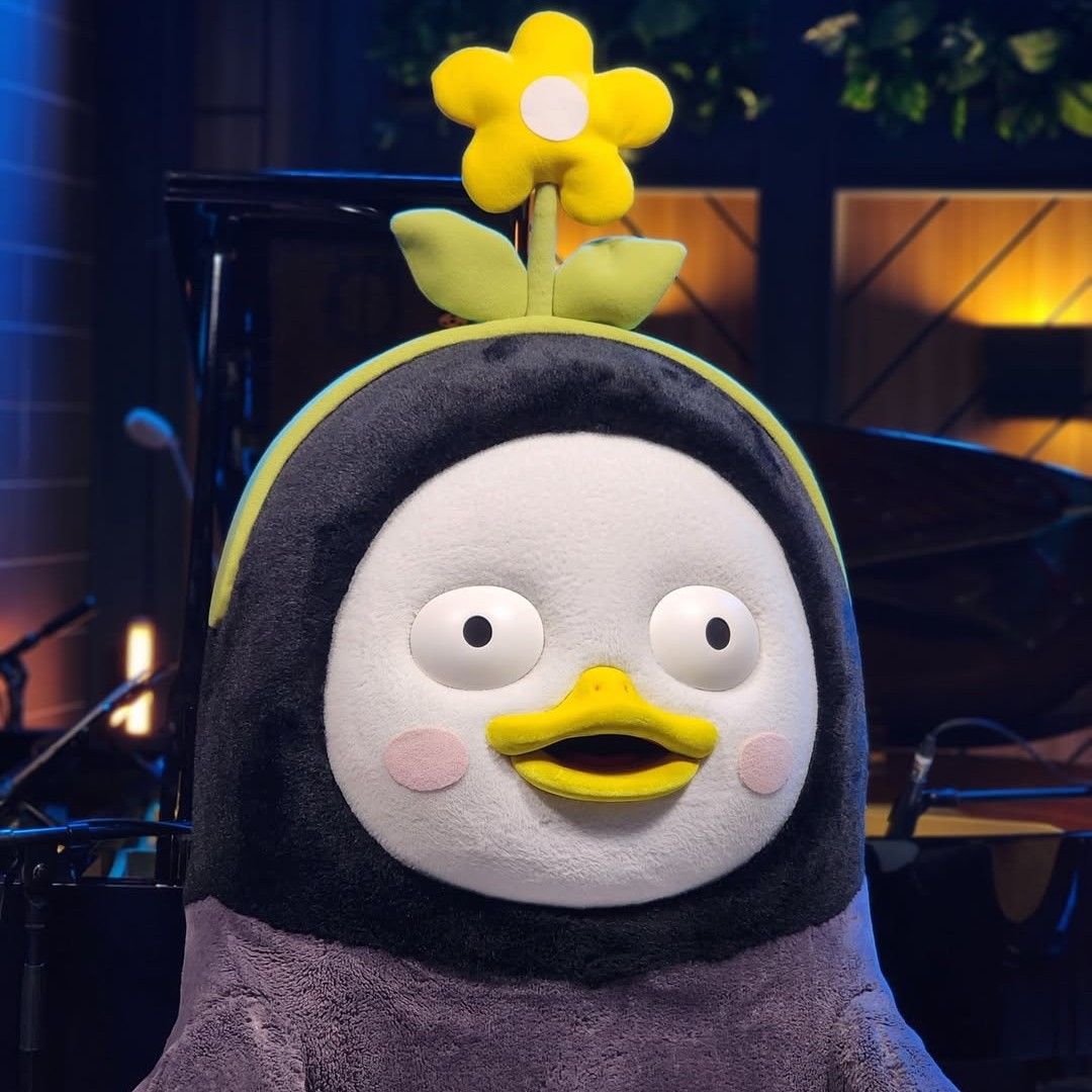 朋秀的最新照片