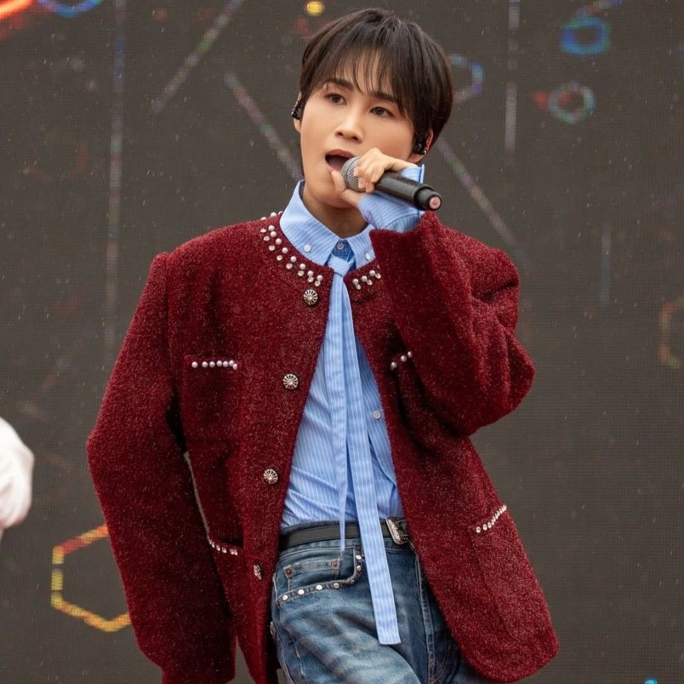 Cuplikan di balik layar dari Kim Heejae