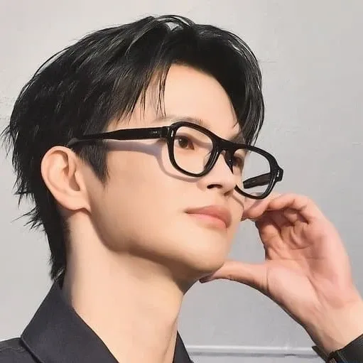 Behind-the-scenes cut of Seo Inguk