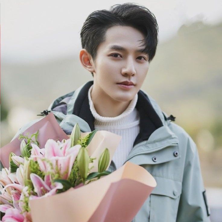 Latest photo of Deng Wei