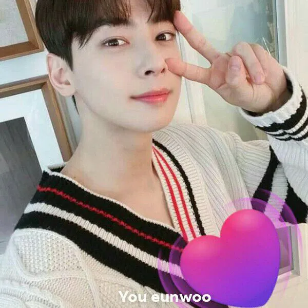 Behind-the-scenes cut of Cha Eunwoo