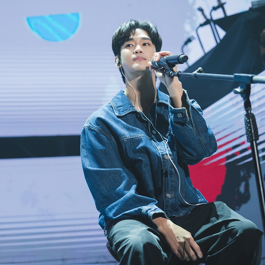 Behind-the-scenes cut of Kim Soohyun