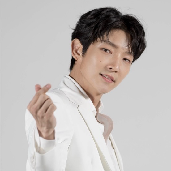 이준기 최근 활동샷
